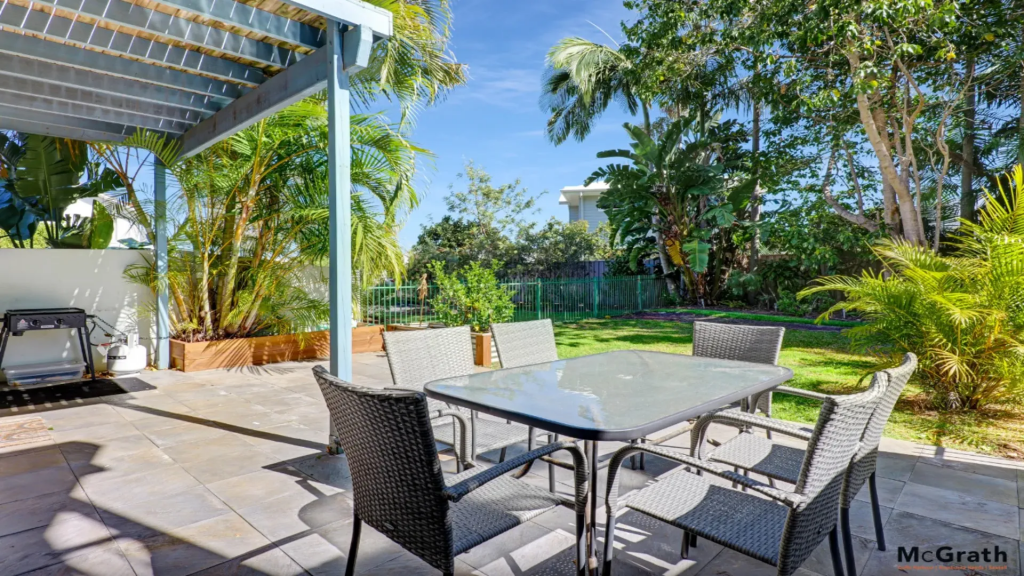 10/1 Shearwater Pl, Korora, NSW 2450