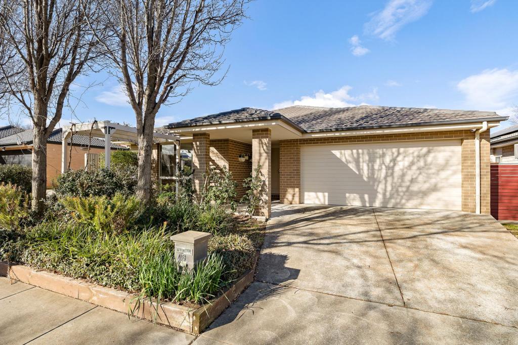 6 Joan Bradley St, Franklin, ACT 2913
