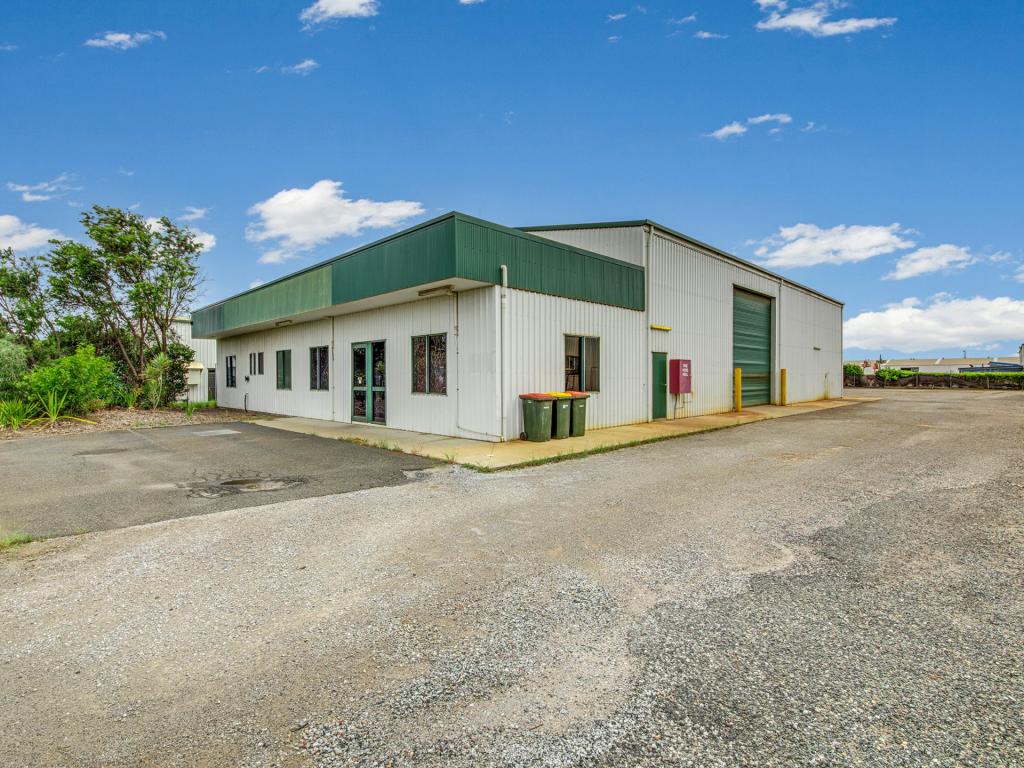 10 BASSETT ST, CALLEMONDAH, QLD 4680