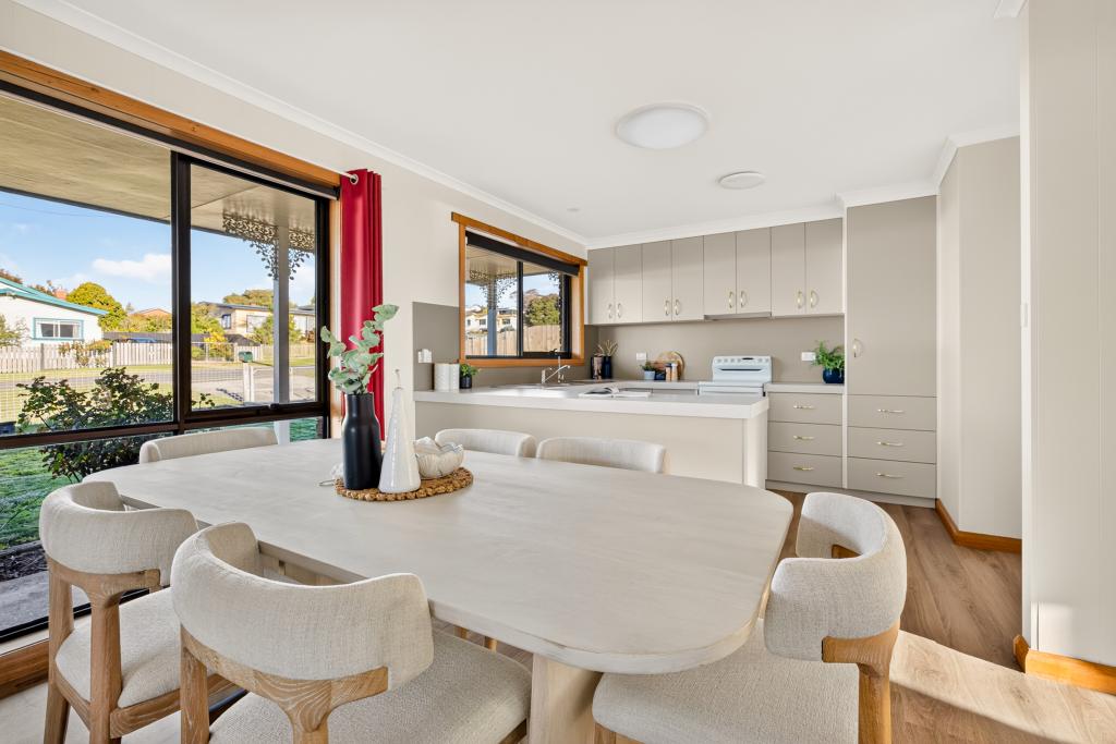 157 Charles St, Beauty Point, TAS 7270