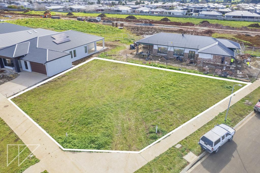 1 Garabaldi St, Warragul, VIC 3820