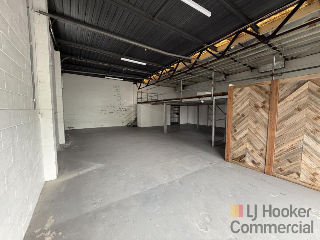 1/15 Grieve Rd, West Gosford, NSW 2250