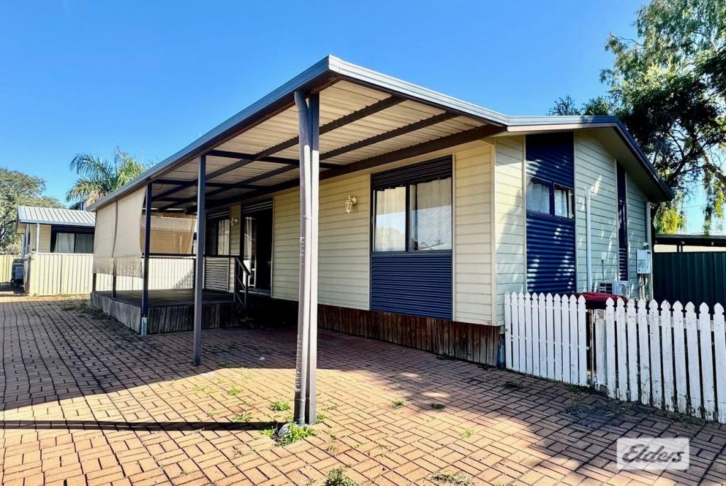 3 Gilbert Pl, Emerald, QLD 4720