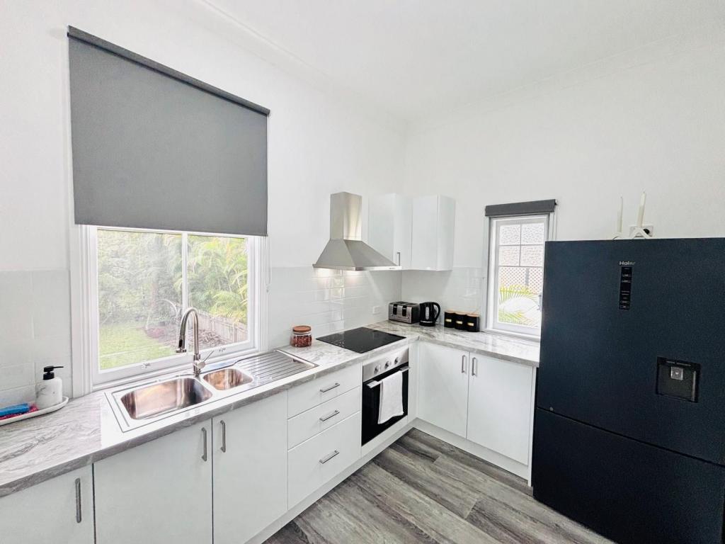 10 COTTEE ST, EAST LISMORE, NSW 2480