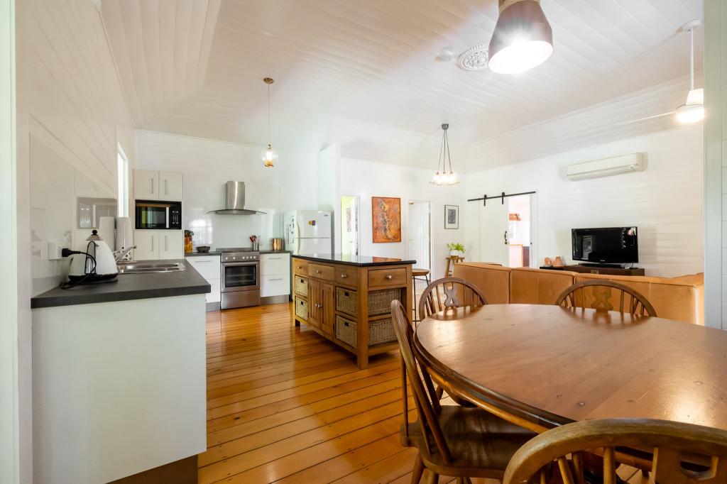 93 Gidyea St, Barcaldine, QLD 4725