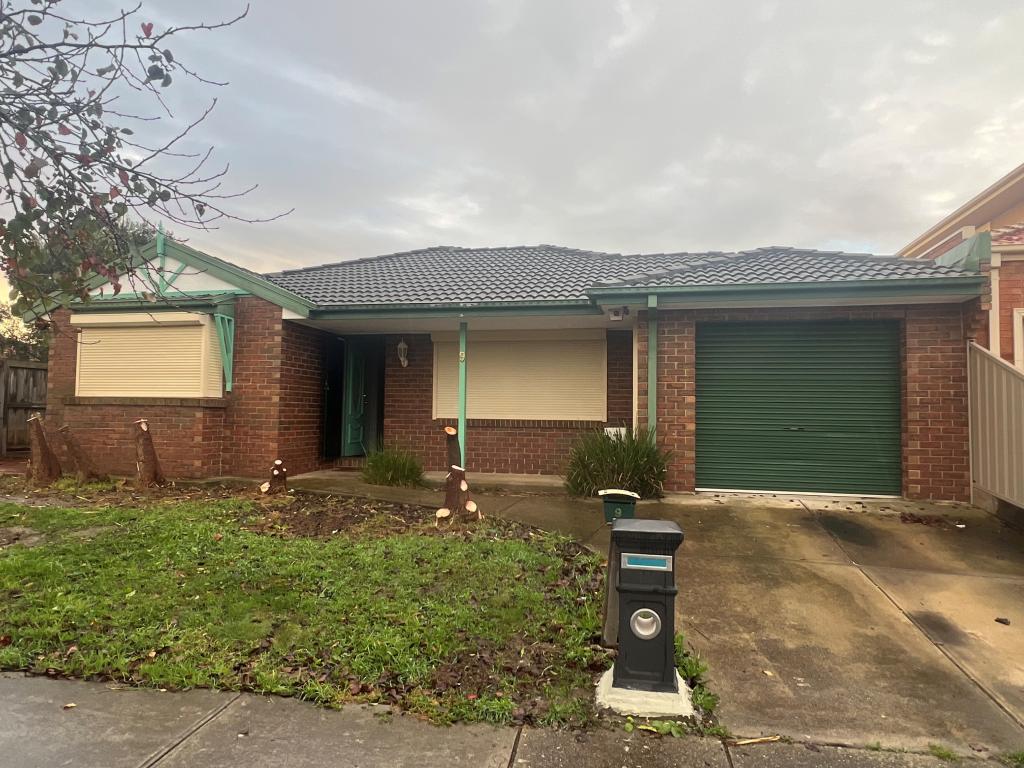 9 Howqua Way, Taylors Hill, VIC 3037