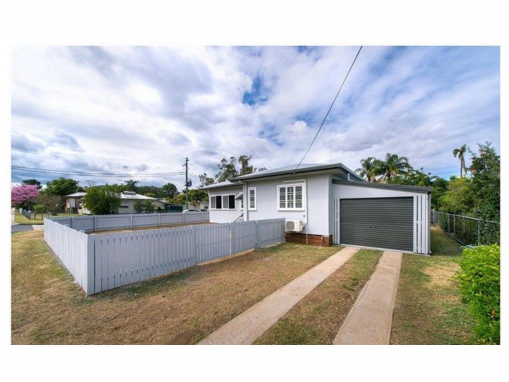 105 Main St, Park Avenue, QLD 4701