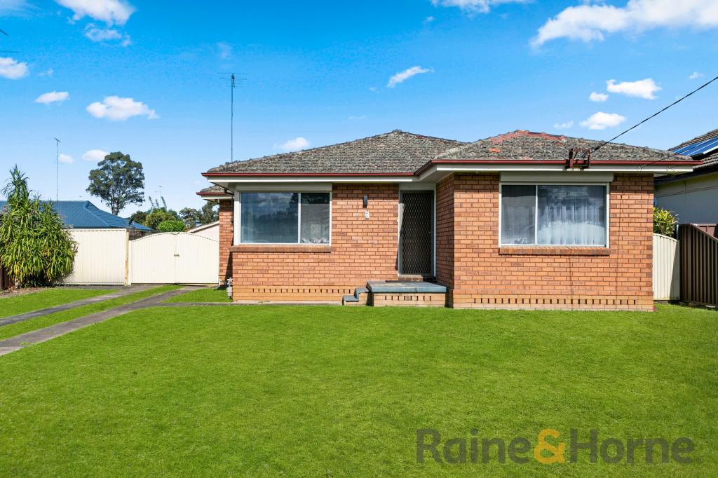 7 FLINDERS ST, MOUNT DRUITT, NSW 2770