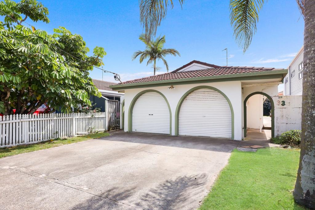 33 SEASHELL AVE, MERMAID BEACH, QLD 4218