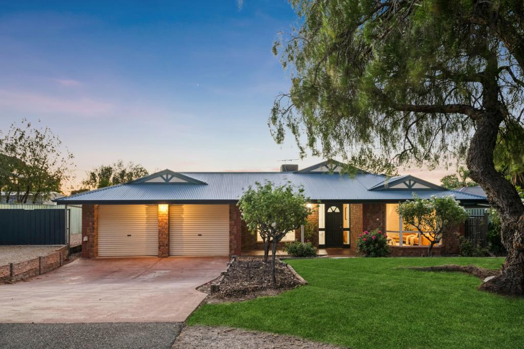 52 Giles Rd, Willunga, SA 5172