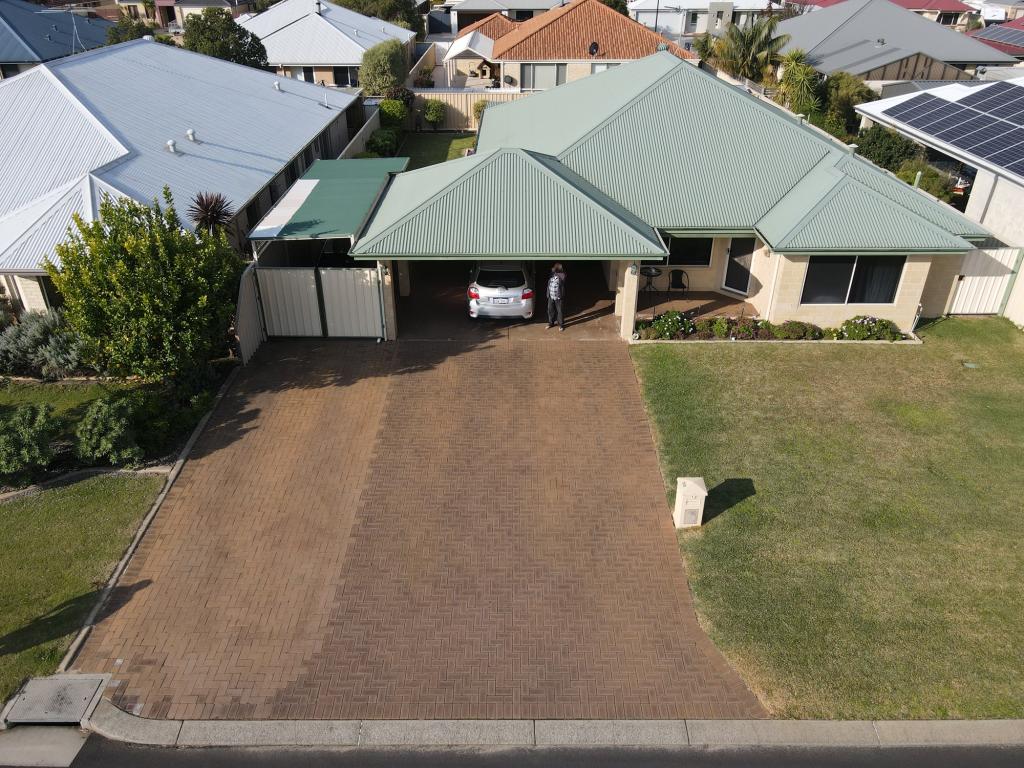 12 Sparrow Cres, Broadwater, WA 6280
