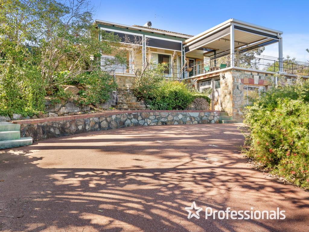 160 Kalamunda Rd, Gooseberry Hill, WA 6076