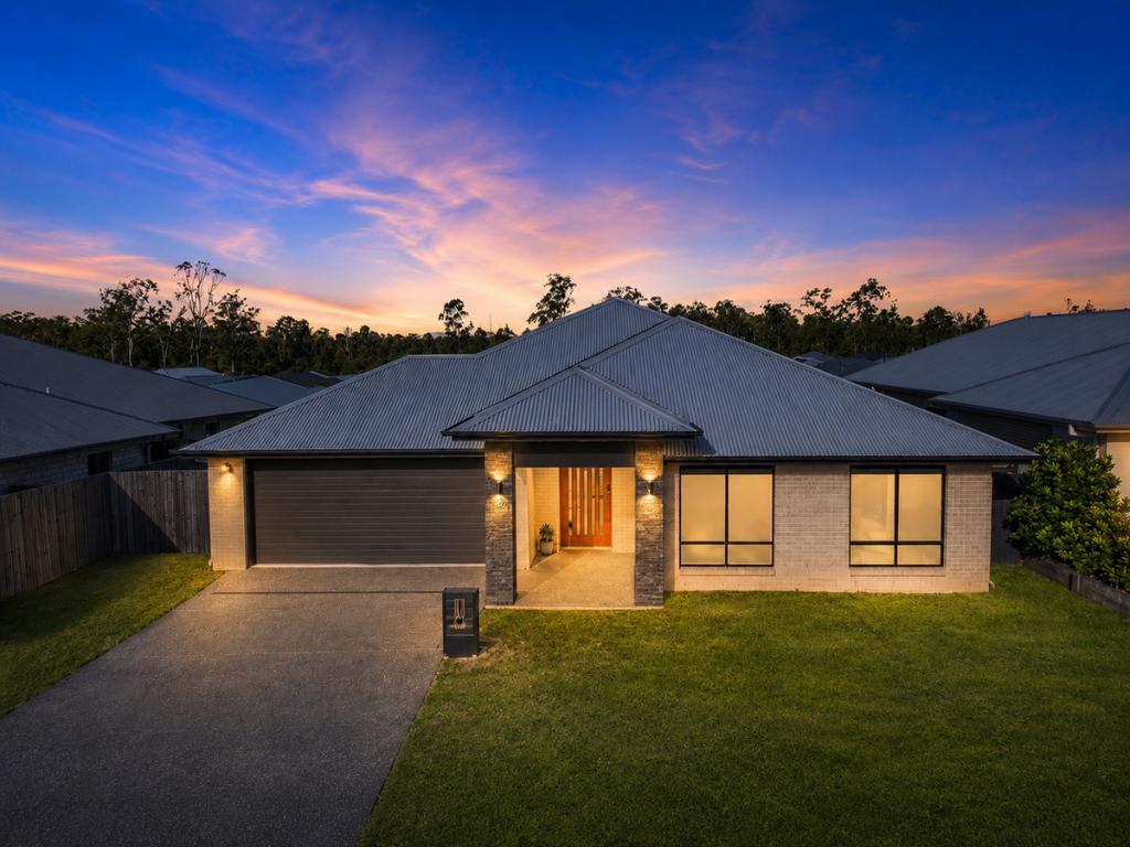 55 College Dr, Flagstone, QLD 4280