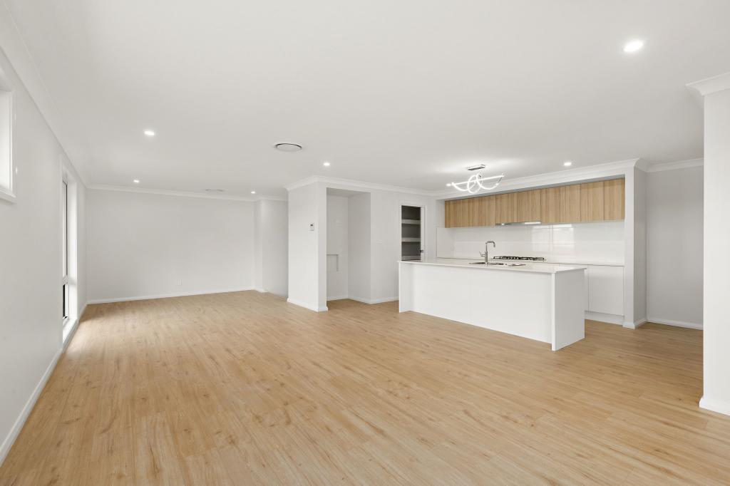 165 Kenakan St, Edgeworth, NSW 2285