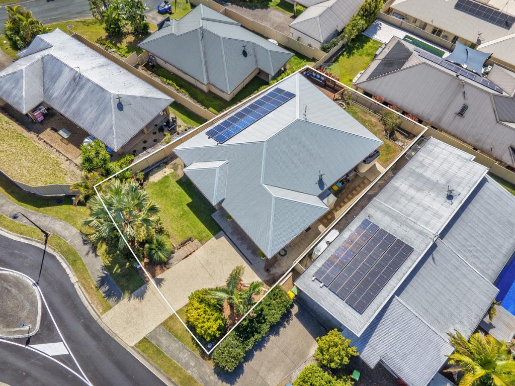 26 Saltwater Bvd, Oxenford, QLD 4210
