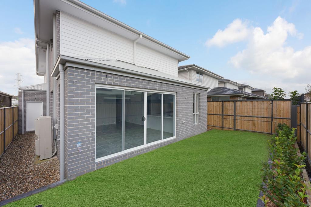 5 Storyteller Pkwy, Gables, NSW 2765