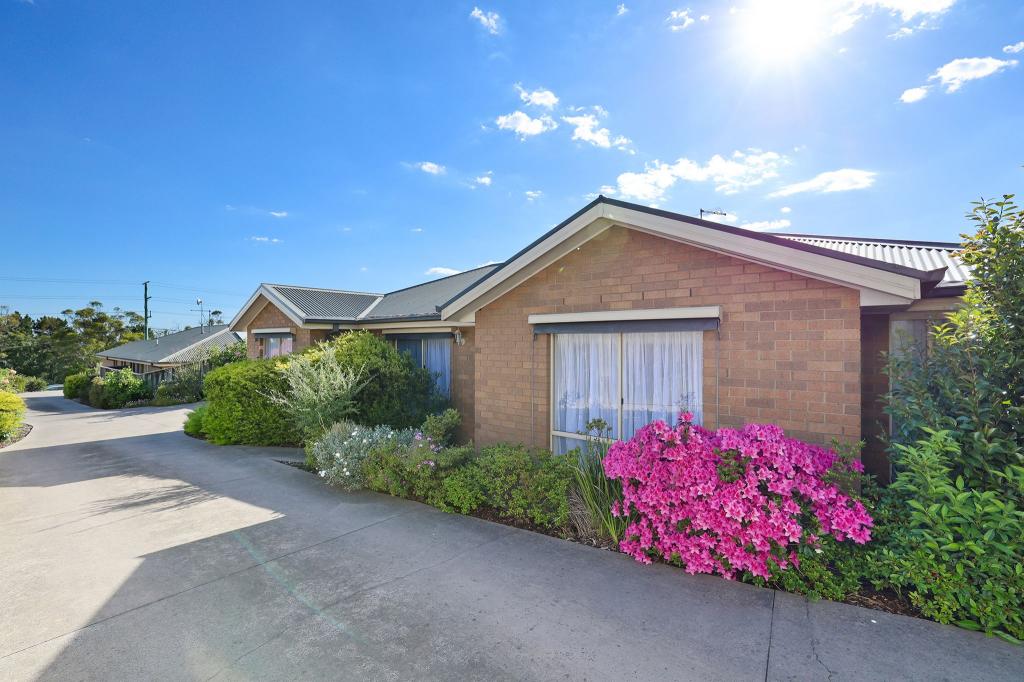 2/16 Railway Ave, Garfield, VIC 3814