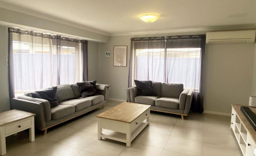 19a Byford Dr, Byford, WA 6122