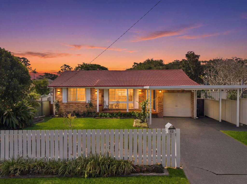 12 Ballarat Ave, Mannering Park, NSW 2259