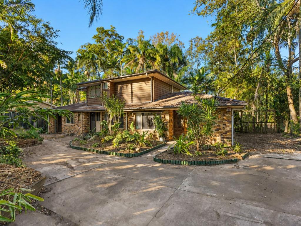 12 Islandview St, Barellan Point, QLD 4306