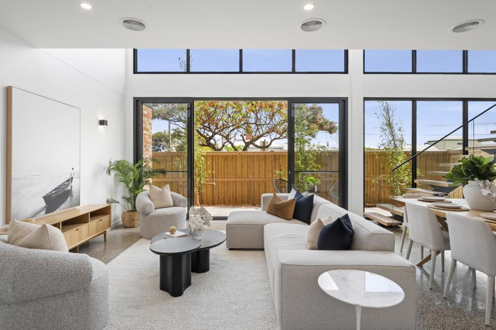 2 Victory Pl, South Geelong, VIC 3220