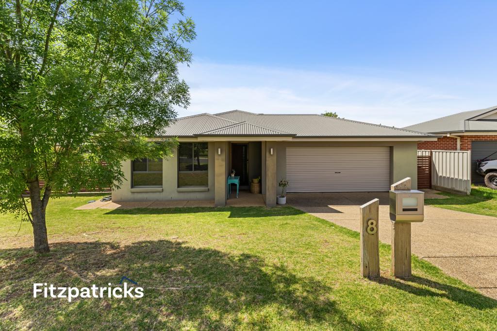 8 Pinnacle Pl, Estella, NSW 2650