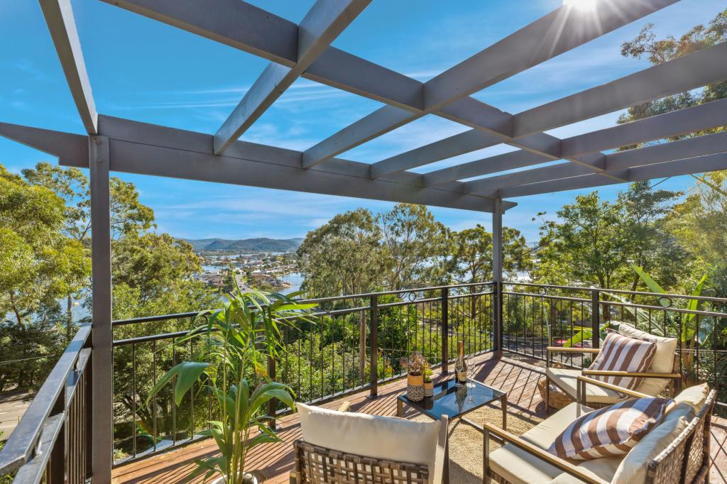 9 Daley Ave, Daleys Point, NSW 2257