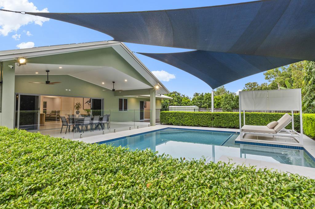 15 Evergreen St, Clifton Beach, QLD 4879