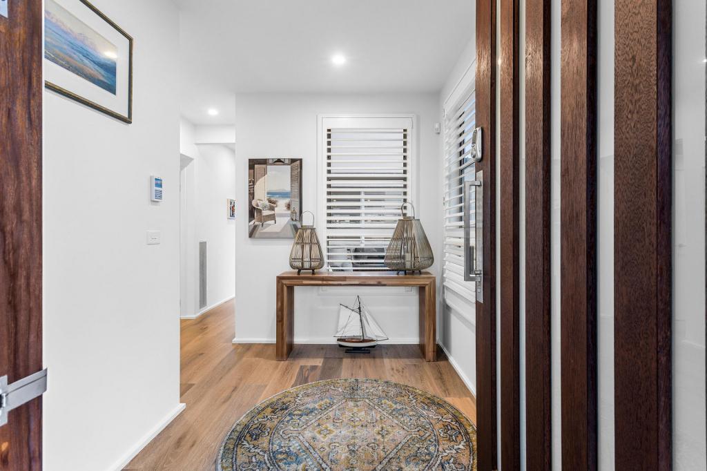 17 Seaspray Cl, Safety Beach, VIC 3936
