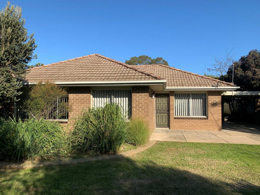 343 Ogilvie Ave, Echuca, VIC 3564