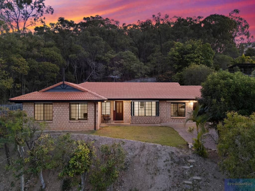6 Vromans Ct, Edens Landing, QLD 4207