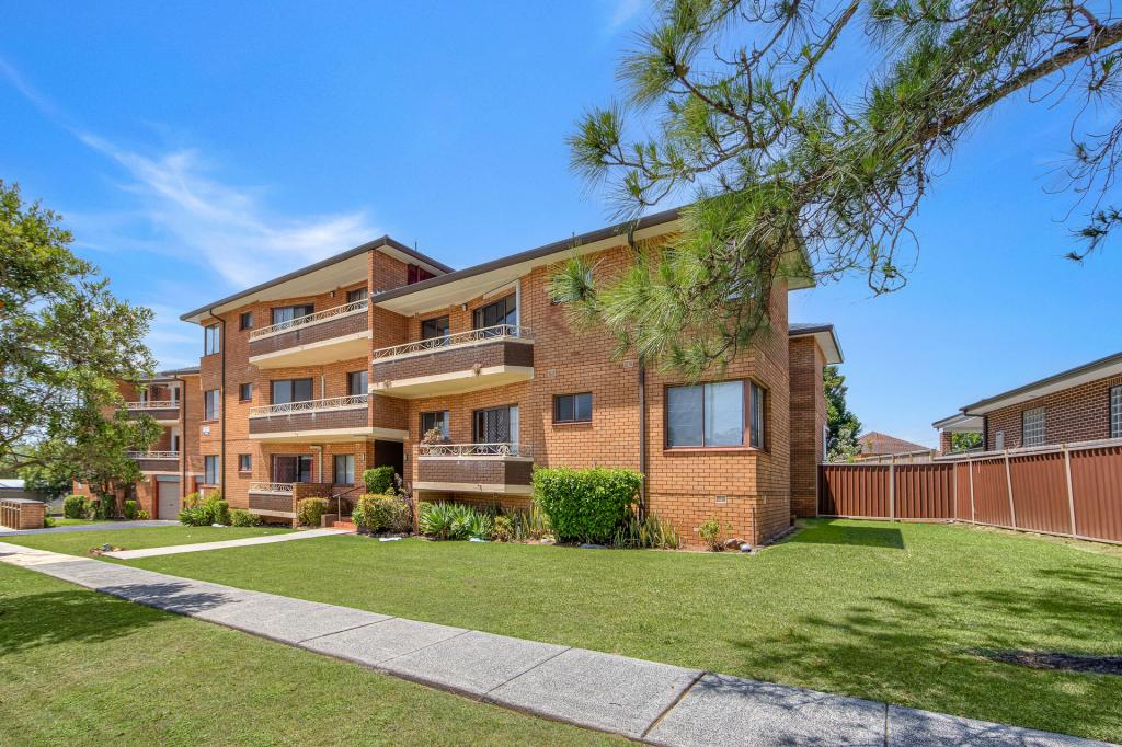 17/1-3 Warner Ave, Wyong, NSW 2259