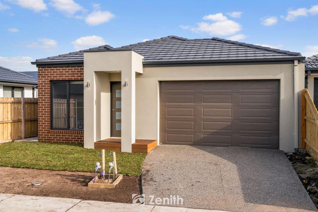 10 Andy Lane, Cranbourne East, VIC 3977