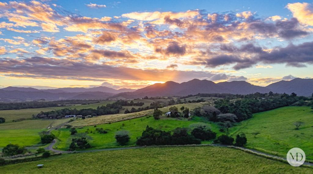 18-20 ROBERTSON RD, UTCHEE CREEK, QLD 4871