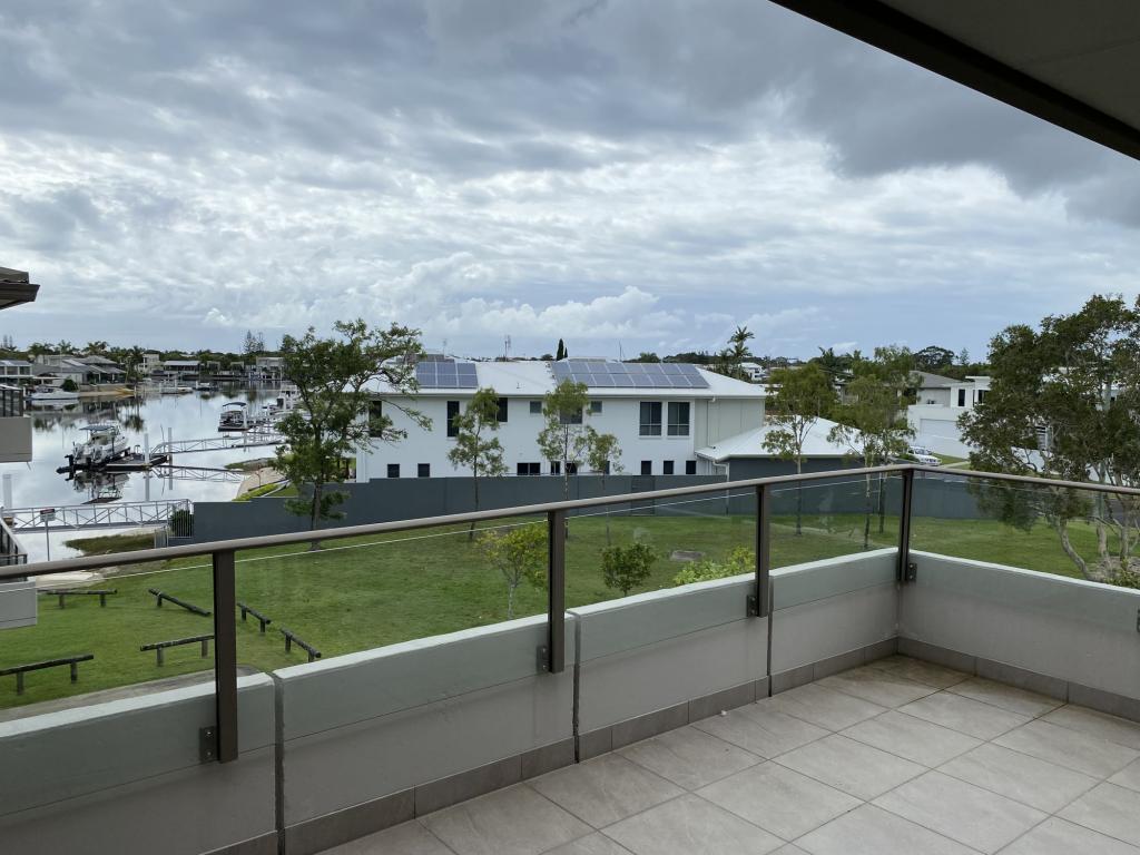 8/19 CARINYA ST, MOOLOOLABA, QLD 4557