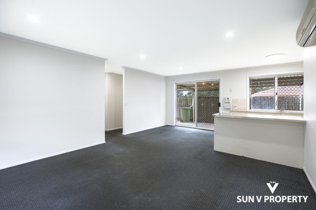 2/4 Mooney Cl, Goodna, QLD 4300