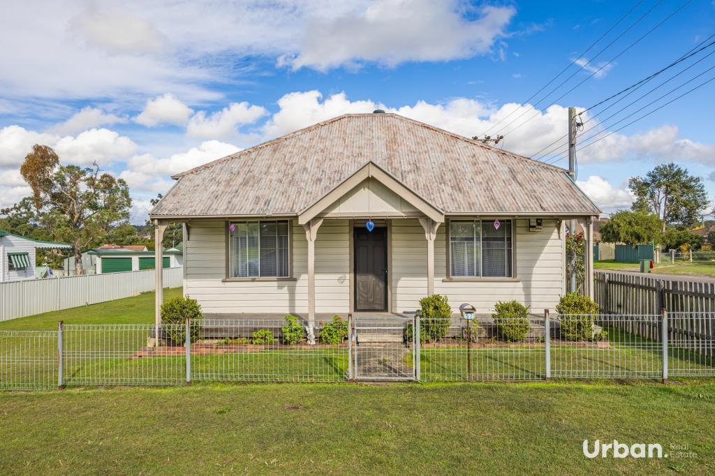 52 Sixth St, Weston, ACT 2611