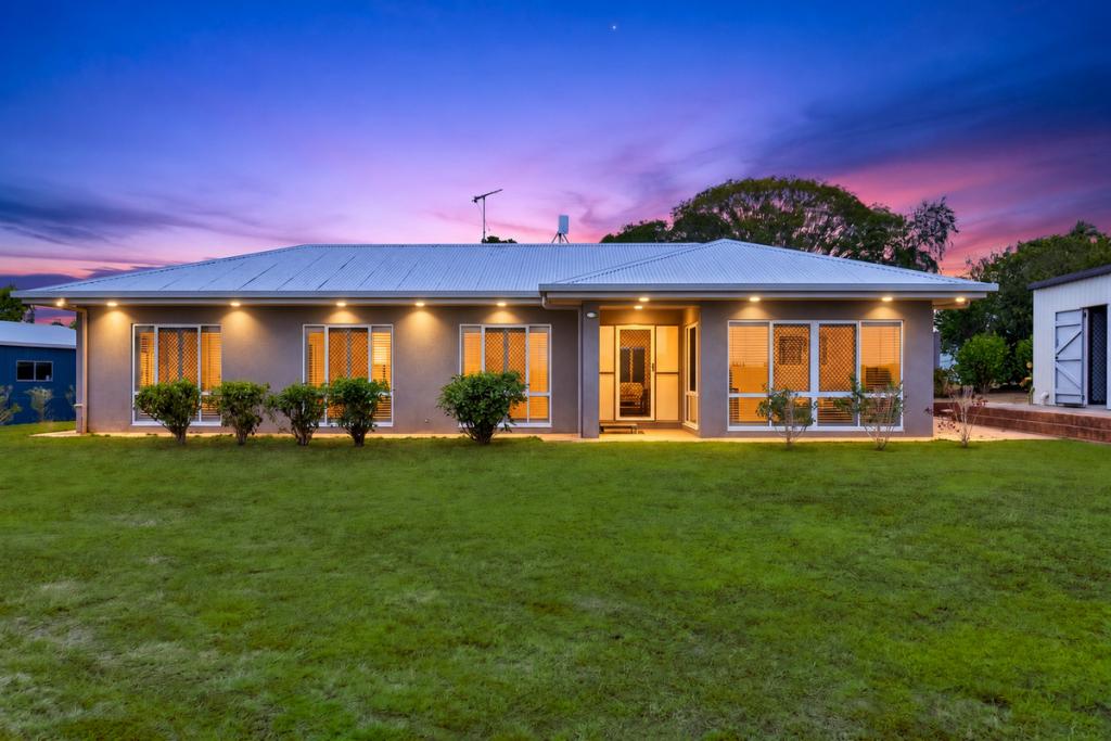 18 Damien St, Mareeba, QLD 4880