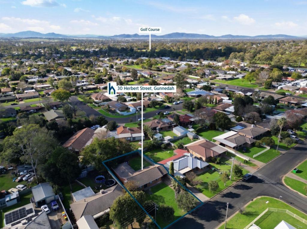 30 HERBERT ST, GUNNEDAH, NSW 2380