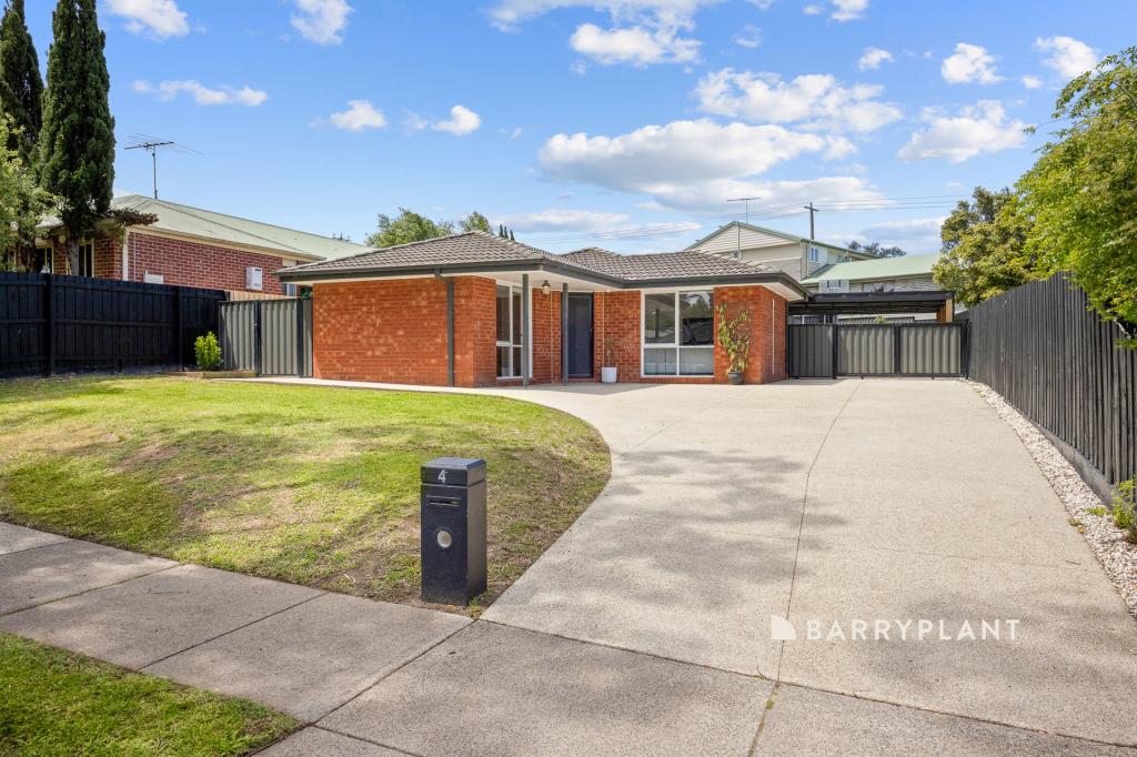 4 BEN DR, PAKENHAM, VIC 3810