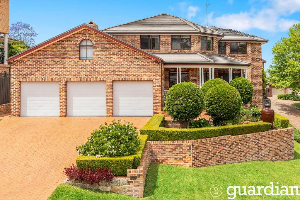 11 GLENSHEE PL, GLENHAVEN, NSW 2156