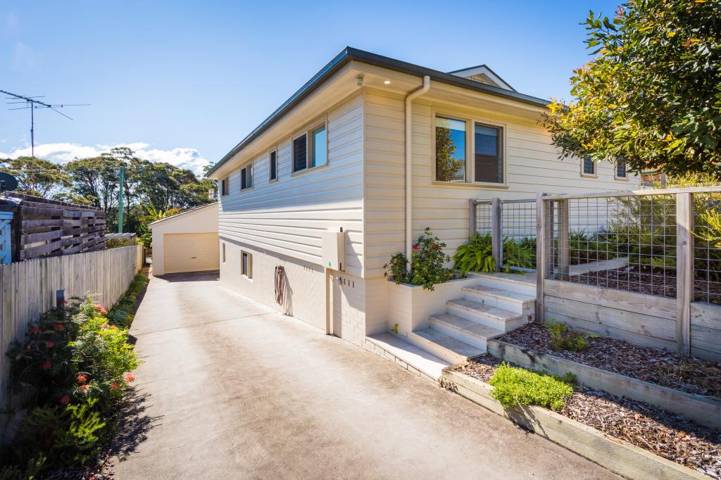 4 Tatiara St, Dalmeny, NSW 2546