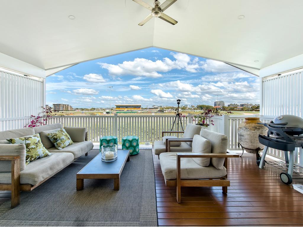 31 Raceview Ave, Hendra, QLD 4011