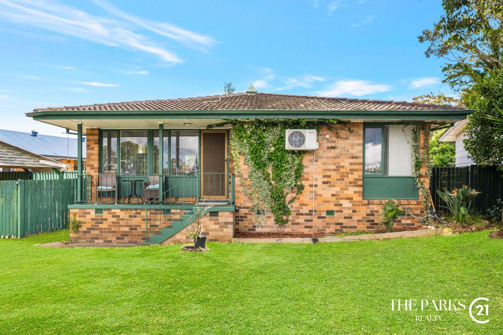 13 Rowley Pl, Airds, NSW 2560