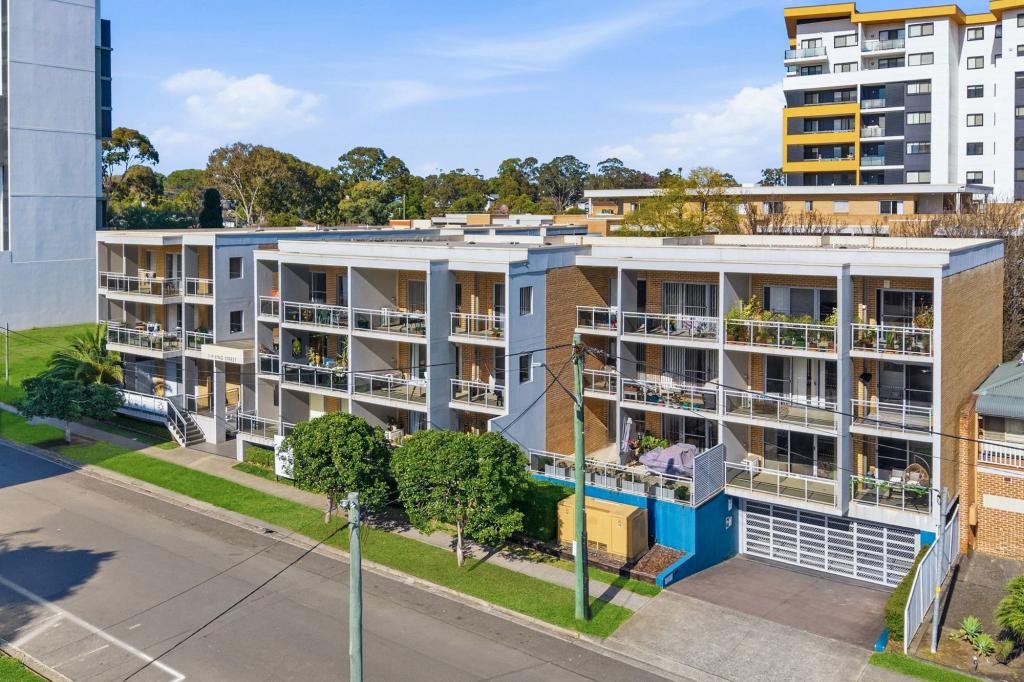 16/7-9 King St, Campbelltown, NSW 2560