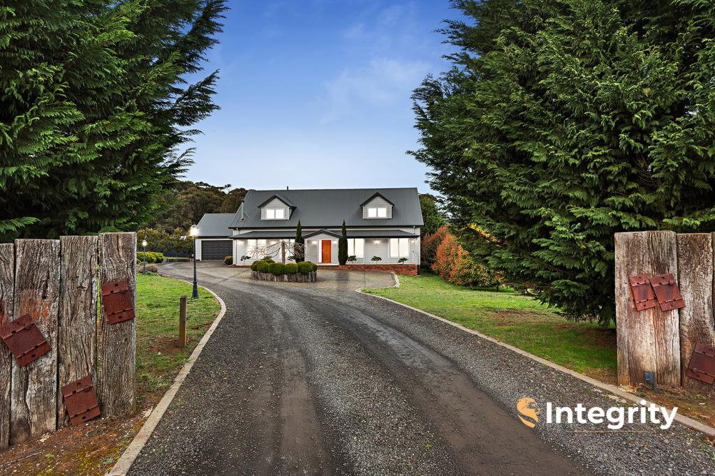 13 Monarch Cl, Kinglake West, VIC 3757