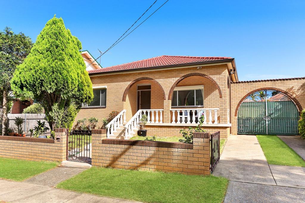 8 Bell St, Concord, NSW 2137