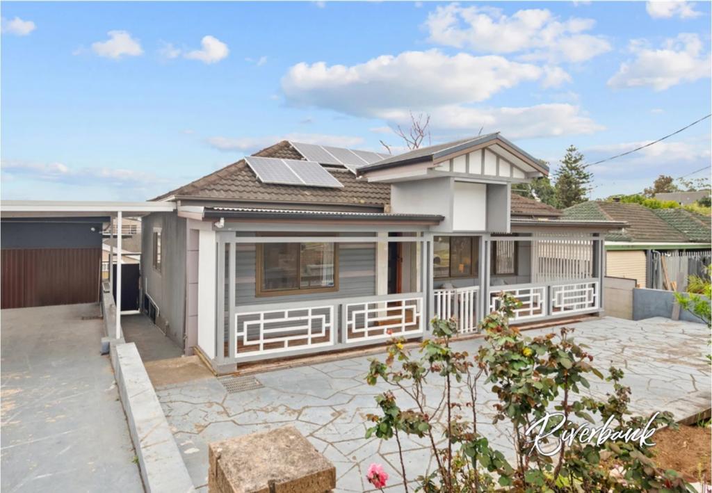 78 Queen St, Guildford, NSW 2161