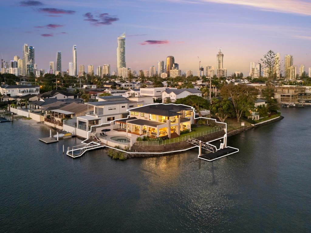 23 Etna St, Surfers Paradise, QLD 4217