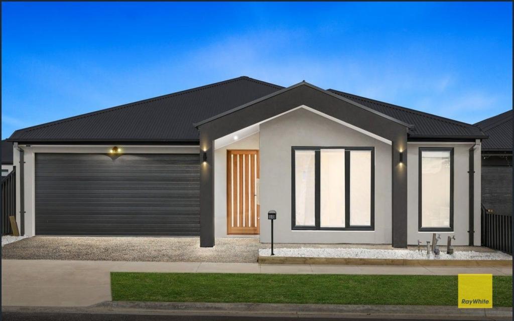 18 Ironcap Rd, Mickleham, VIC 3064